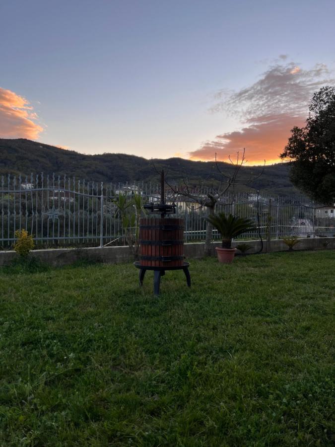 Atomos Bed & Breakfast Alvignano Exterior photo